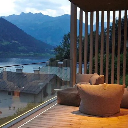 Hand To Bison Lake View 4bdr * Zell am See