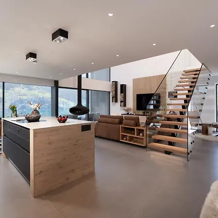 Feriehus Hand To Bison Lake View 4bdr Zell am See